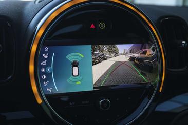 Mini Countryman COOPER SE — photo 18
