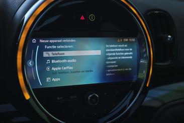 Mini Countryman COOPER SE — photo 19