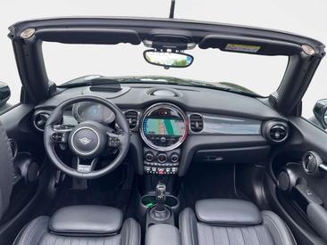 Mini Cabrio Yours Cooper S — photo 11