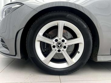 Mercedes CLA 200 AMG Line — photo 8