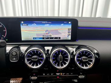 Mercedes CLA 200 AMG Line — photo 17