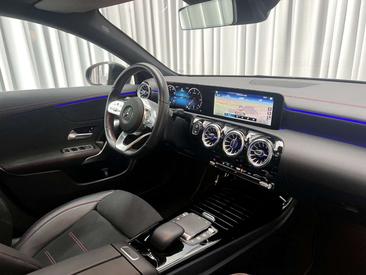 Mercedes CLA 200 AMG Line — photo 20