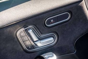 Mercedes Classe A 200 AMG Line — photo 12