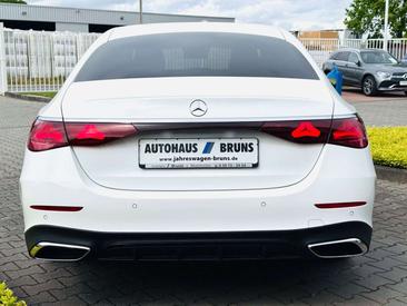 Mercedes Classe E 220 Night Edition — photo 4