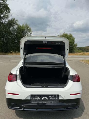 Mercedes CLA 350 AMG Line — photo 4