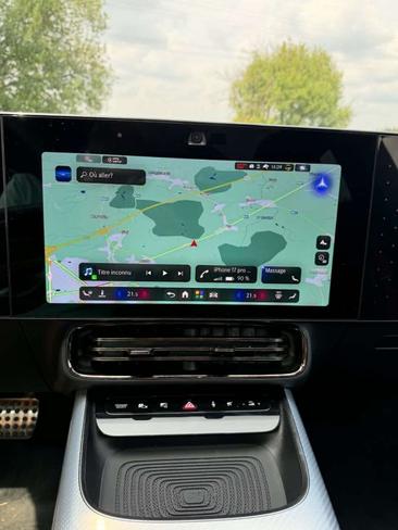 Mercedes CLA 350 AMG Line — photo 14