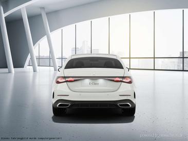 Mercedes Classe E 300 Night Edition — photo 5