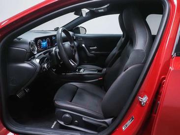 Mercedes Classe A 200 Night Edition — photo 6