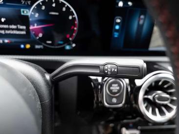 Mercedes Classe A 180 AMG Line — photo 15