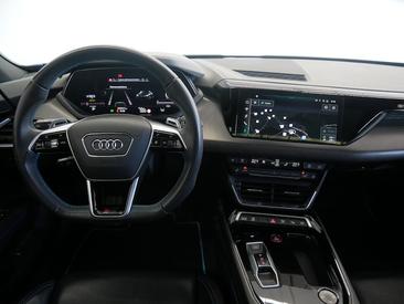 Audi RS E-tron GT E-tron Quattro — photo 10
