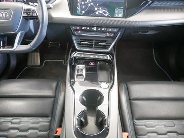 Audi RS E-tron GT E-tron Quattro — photo 12