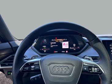 Audi RS E-tron GT E-tron Quattro — photo 11