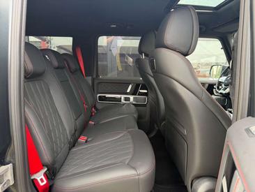 Mercedes GLS — photo 16