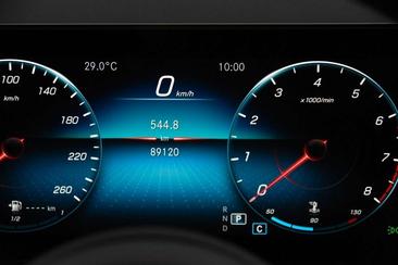 Mercedes GLB 200 — photo 20