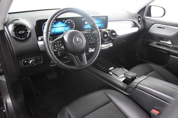 Mercedes GLB 200 — photo 21