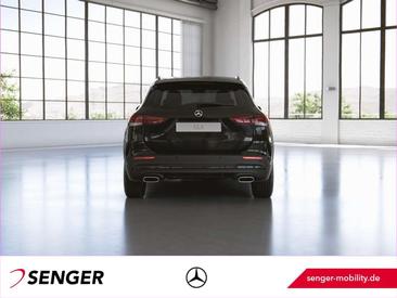 Mercedes GLA 180 Night Edition — photo 5