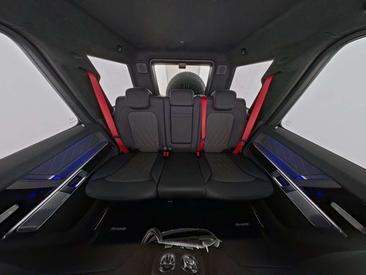 Mercedes GLS Night Edition — photo 8