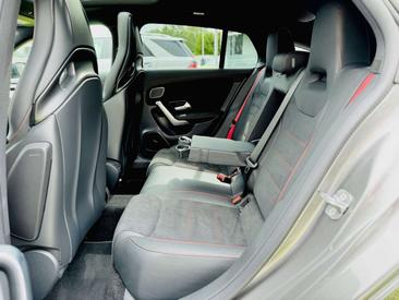 Mercedes CLA 35 AMG 35 AMG Line — photo 9