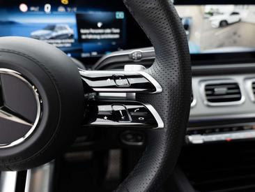Mercedes GLE 450 Night Edition — photo 17