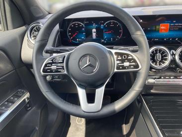 Mercedes GLB 200 Progressive — photo 8