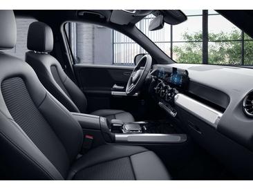 Mercedes GLB 200 Progressive — photo 8