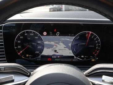 Mercedes GLE 400 AMG Line — photo 16