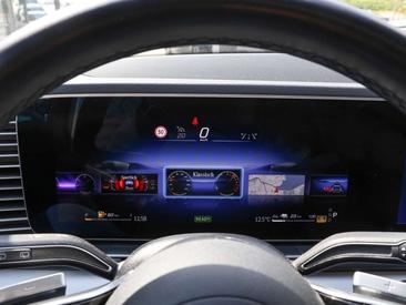 Mercedes GLE 400 AMG Line — photo 20