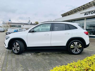 Mercedes GLA 200 Night Edition
