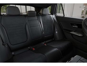 Mercedes Classe C 220 Night Edition — photo 13