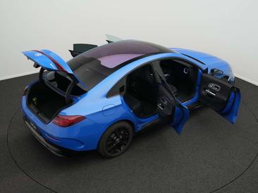 Mercedes CLA 350 AMG Line — photo 12