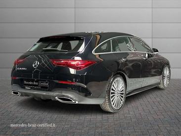 Mercedes CLA 200 AMG Line — photo 2
