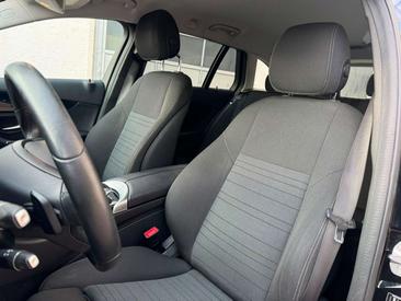 Mercedes Classe C 220 — photo 10