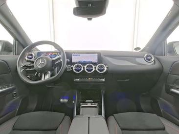 Mercedes GLA 200 AMG Line — photo 6