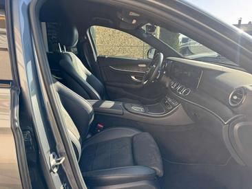 Mercedes Classe E 400 AMG Line — photo 23