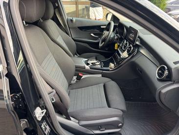 Mercedes Classe C 220 — photo 21
