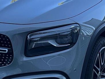 Mercedes GLB 220 — photo 6
