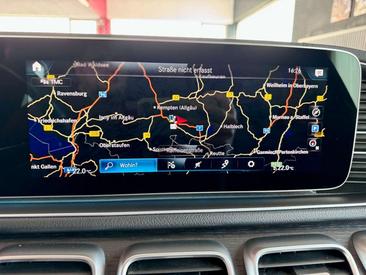Mercedes GLE 350 — photo 16