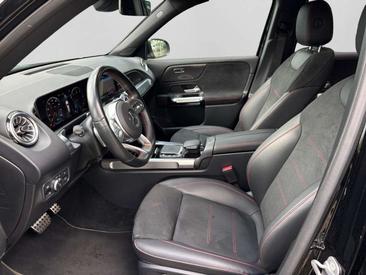 Mercedes GLB 200 — photo 5
