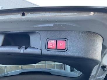 Mercedes GLB 220 — photo 15