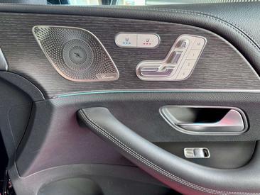 Mercedes GLE 350 — photo 28