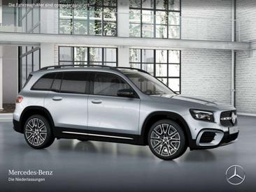 Mercedes GLB 200 Night Edition — photo 15