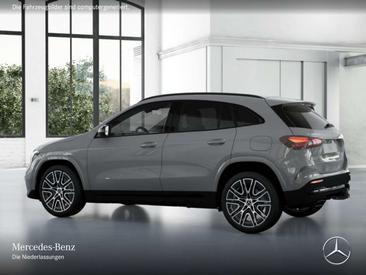 Mercedes GLA 200 Night Edition — photo 13