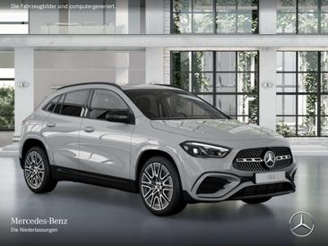 Mercedes GLA 200 Night Edition — photo 16