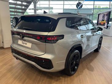 Volkswagen Tayron EHYBRID R-Line Plus — photo 3