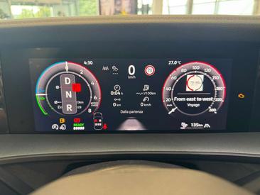 Volkswagen Tayron EHYBRID R-Line Plus — photo 7