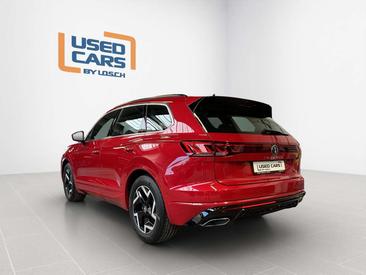 Volkswagen Touareg R-Line — photo 6