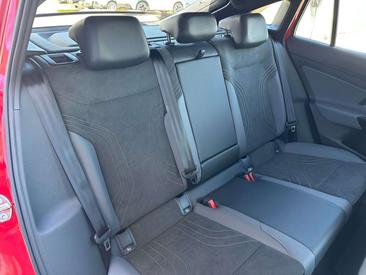 Volkswagen ID.5 Pro — photo 6
