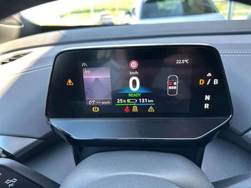 Volkswagen ID.5 Pro — photo 11