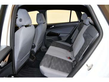 Volkswagen ID.4 Performance — photo 7