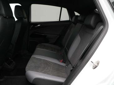Volkswagen ID.5 — photo 12
